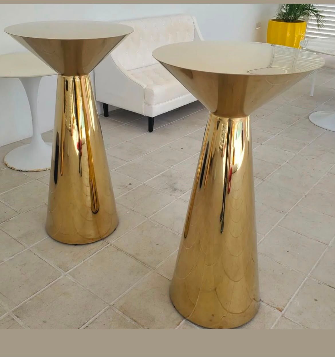 Luxury Gold Cocktail Table For Rent