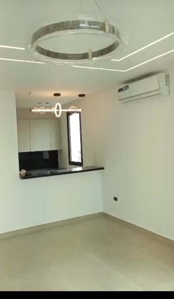 2 bedroom apartment - Image 5