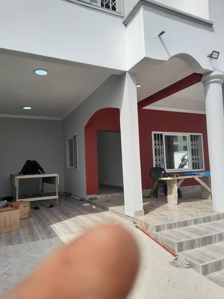 Elegant 4-Bedroom Luxury Home - Image 13