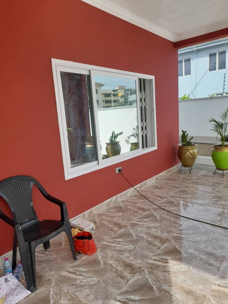 Elegant 4-Bedroom Luxury Home - Image 8