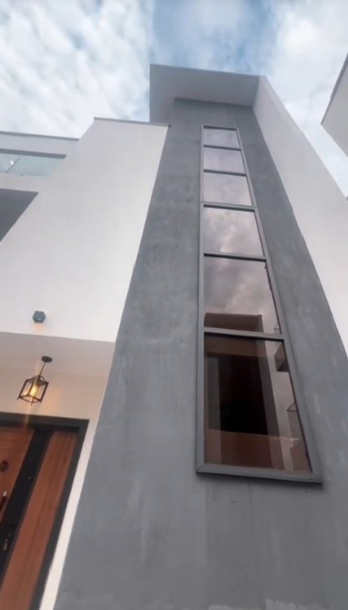 Luxurious 5 bedroom house - Image 3