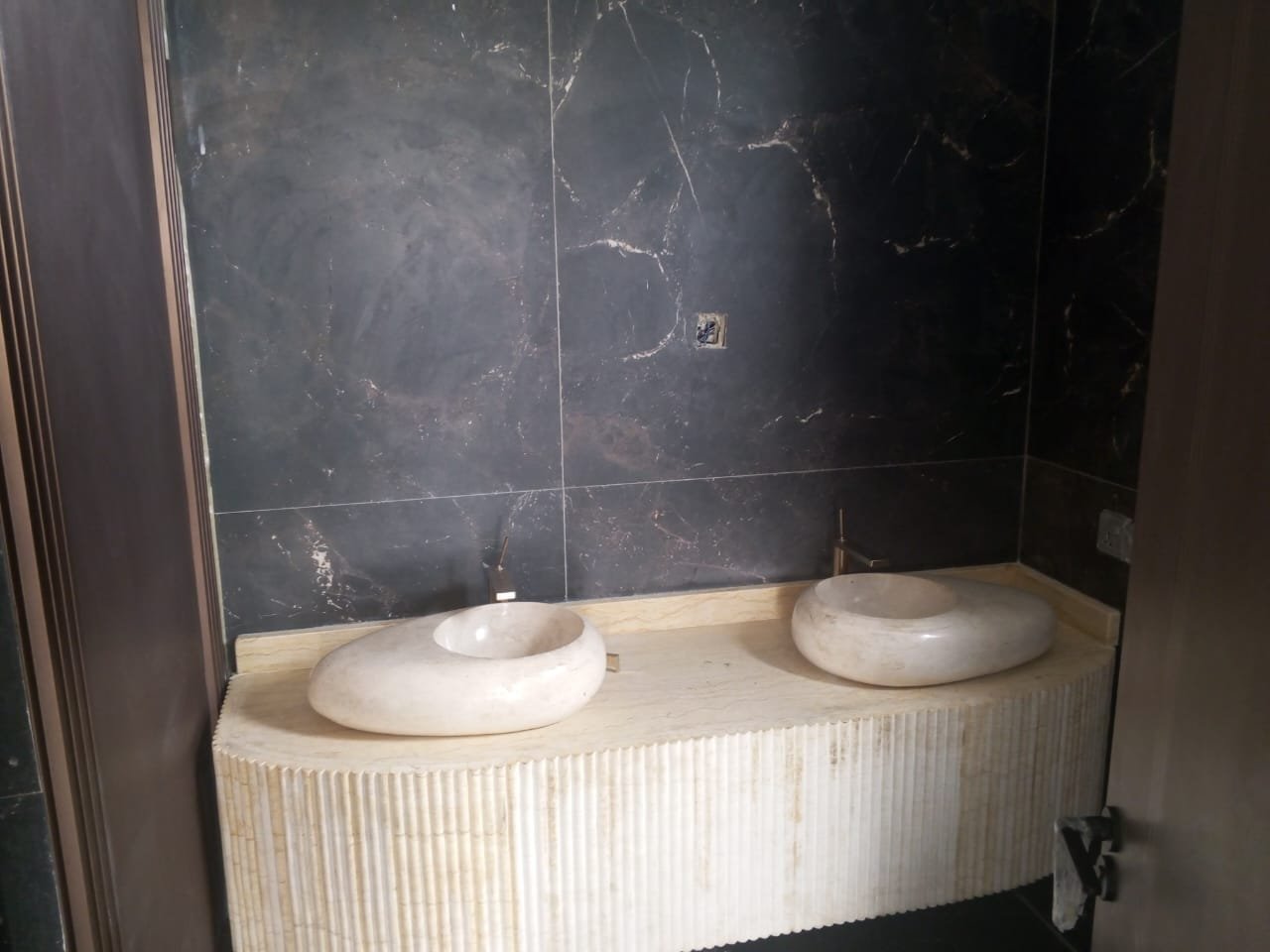 4 Bedroom Apartment - Image 6