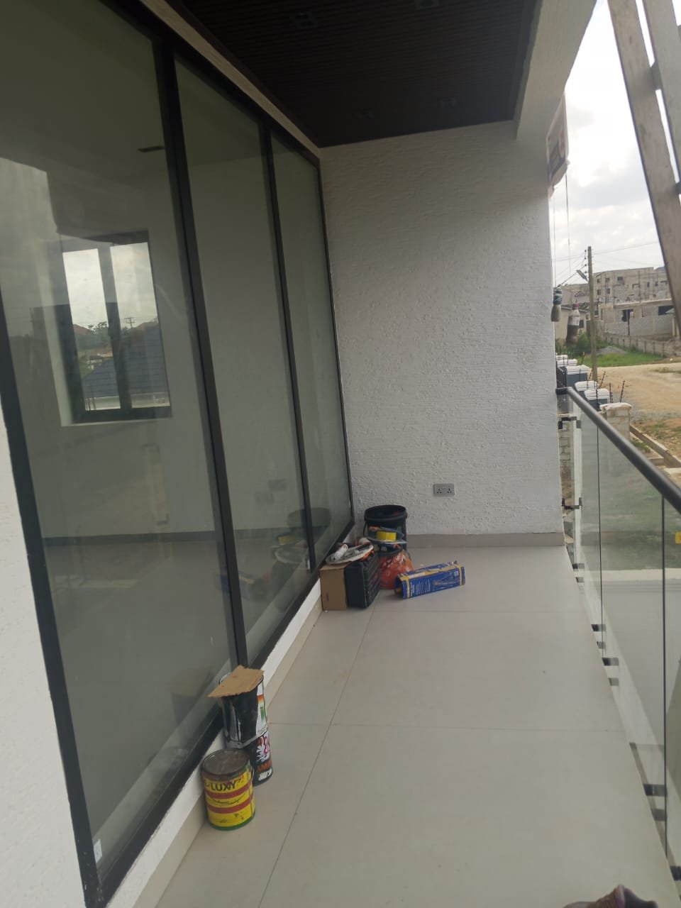 4 Bedroom Apartment - Image 5